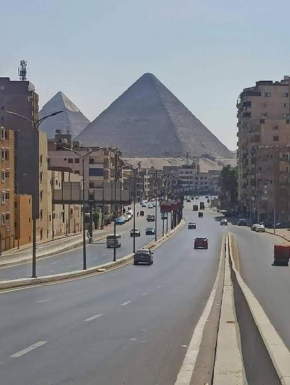 So Pyramids Guest House